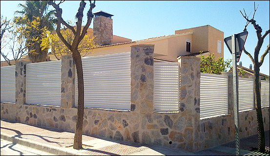 Fachada de vivienda